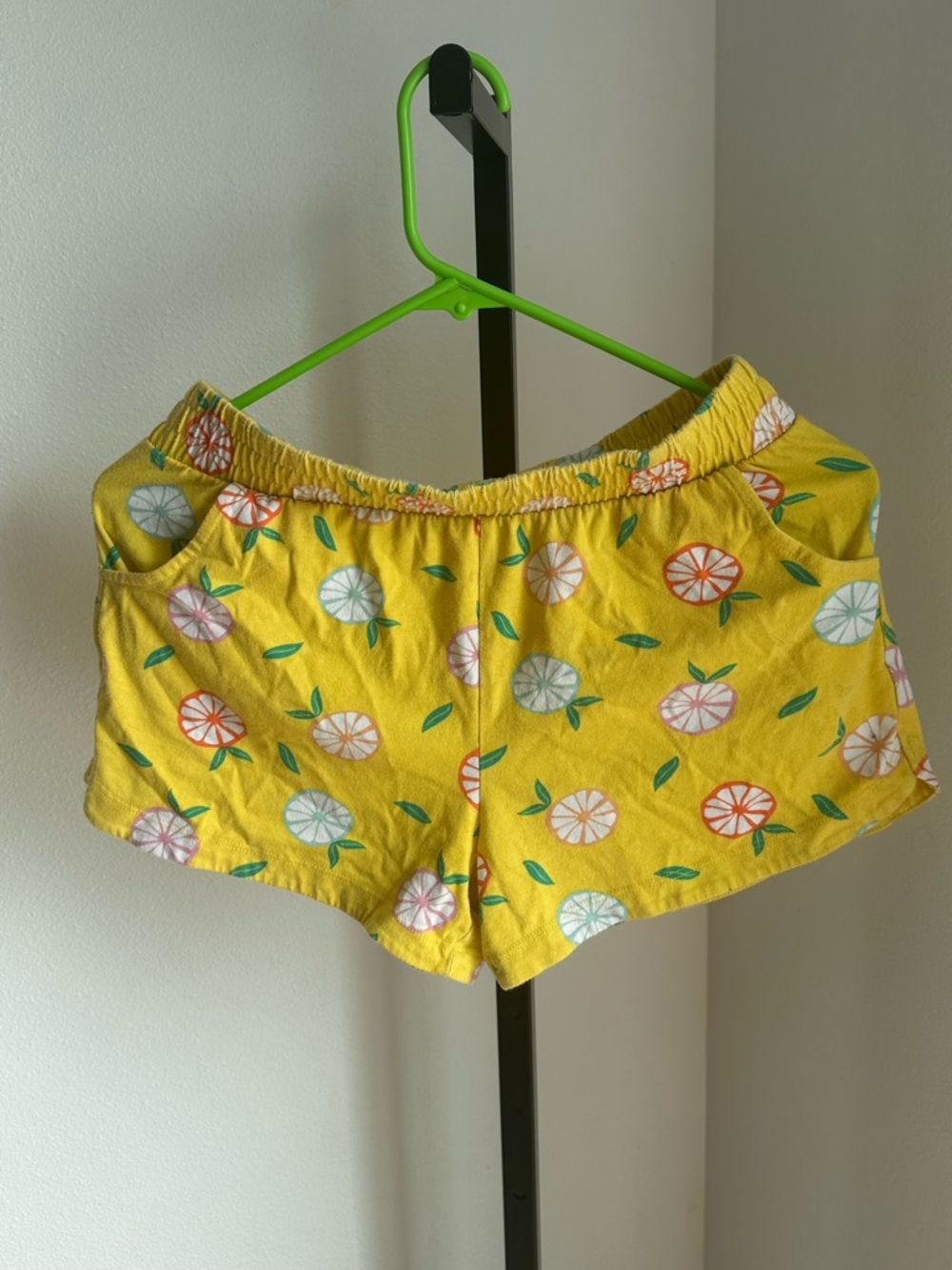 Citrus shorts 14-16
